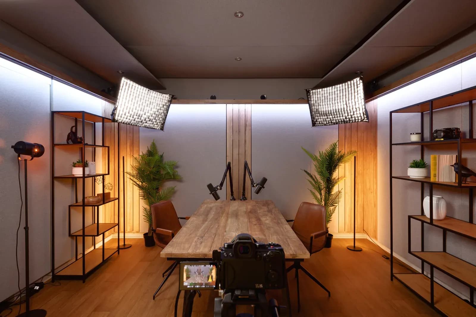 Studio Forendors